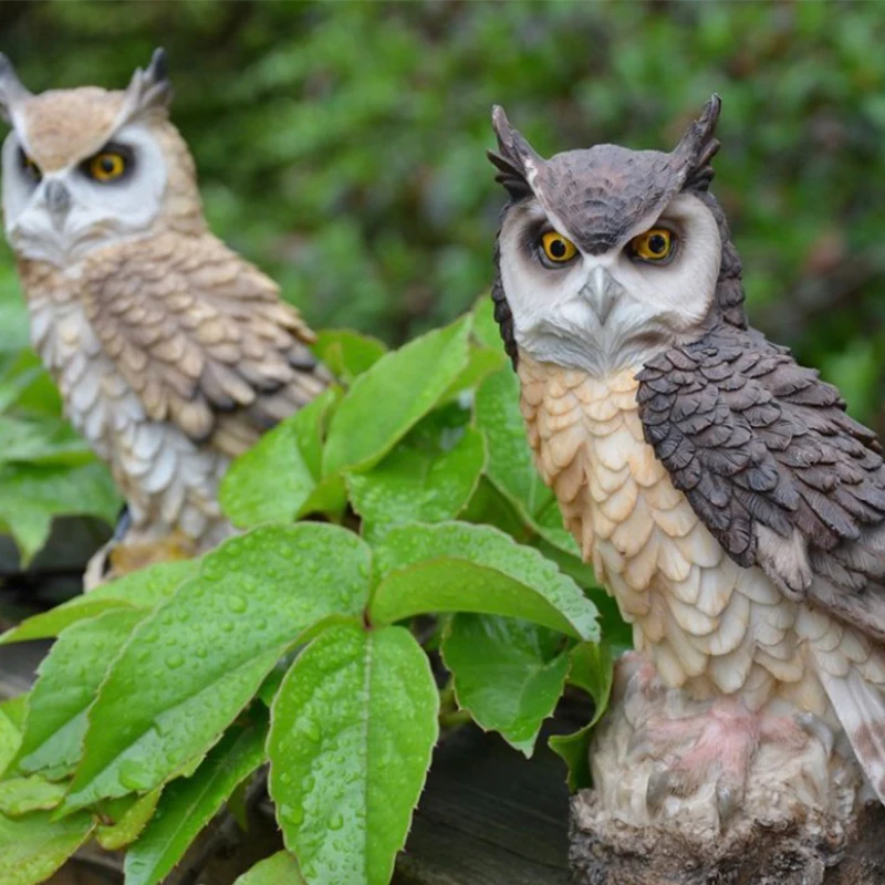 2021 Christmas Yard Garden Decoration Realistic Manmade Artificial Resin Patio Lawn Owl Crafts Statue Art Model Figures Gifts