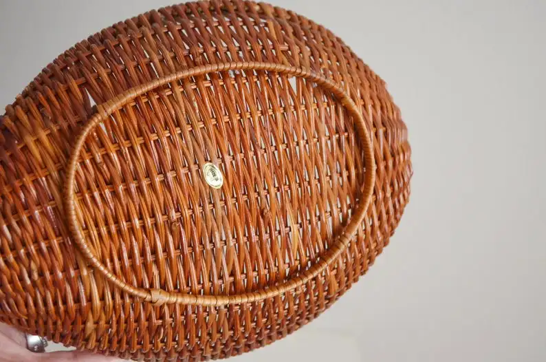 Best Selling Vietnam Handmade Vintage Style Woven Wicker  Rattan Duck Basket For Storing Food Made In Vietnam.