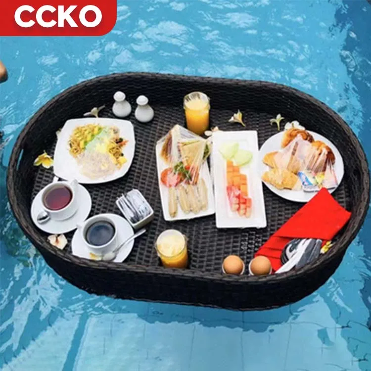 Поднос для завтрака из ротанга