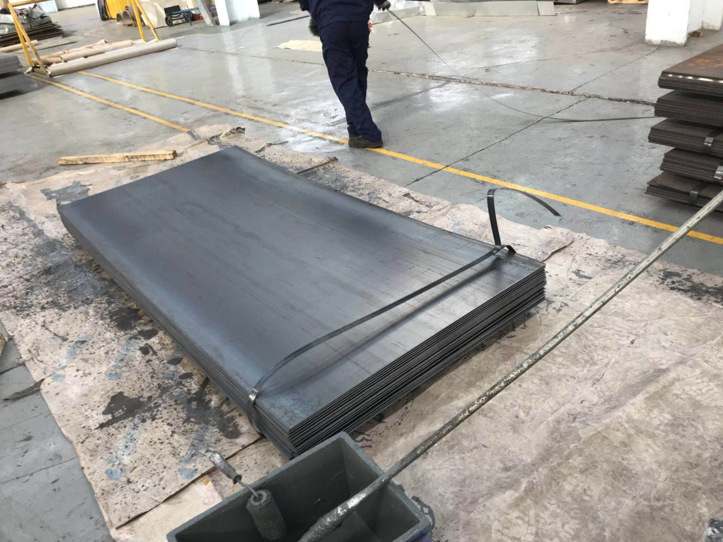 ss400 Q355.en10025 carbon steel plates.Large Inventory Low Price Q195 Q215 Q235 Q255 Q275 Carbon Steel