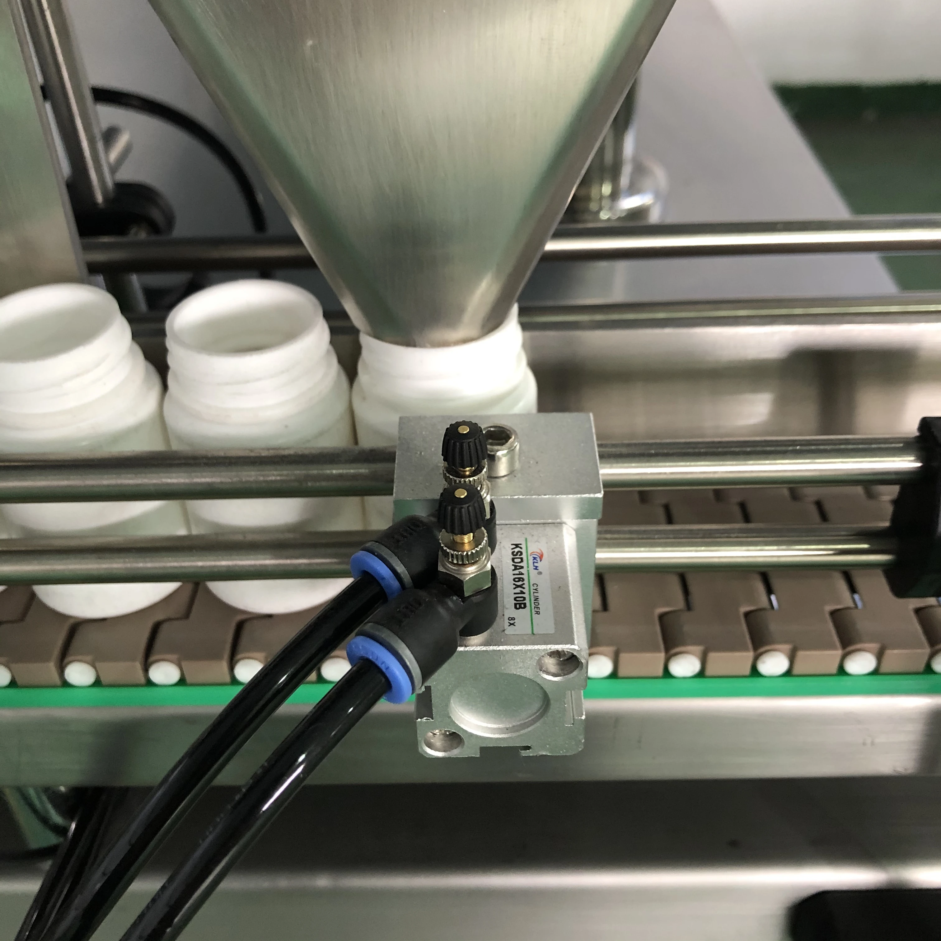 DJL-8 excellent manufacturer small tablet counter and filler machine