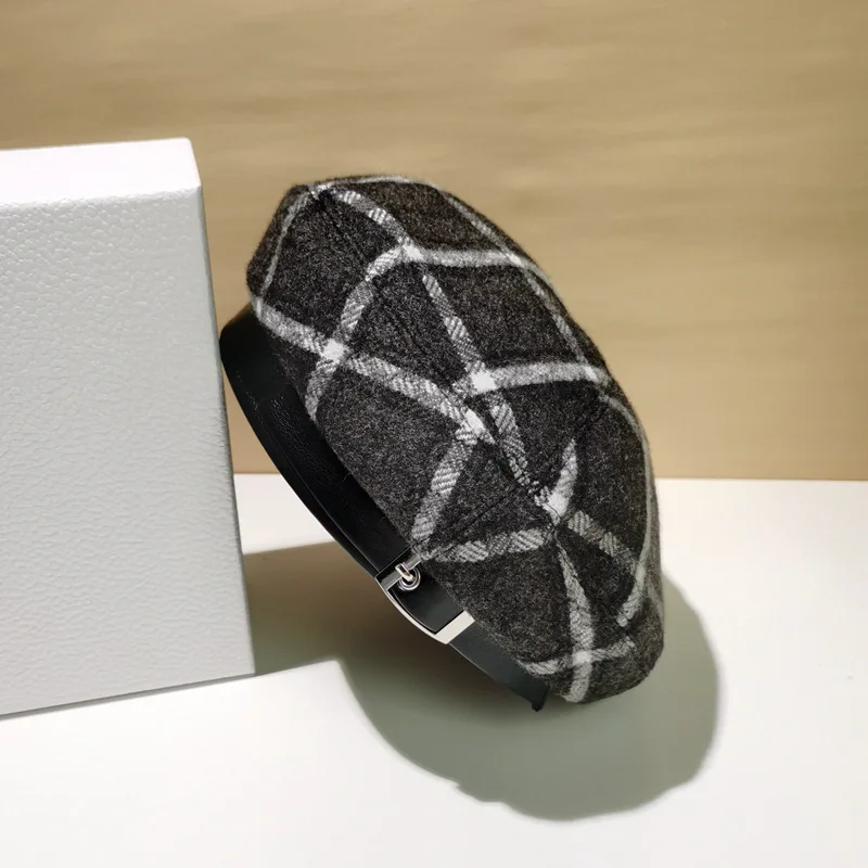 Winter Autumn Ladies Fashion Warm Plaids Wool Beret Hat