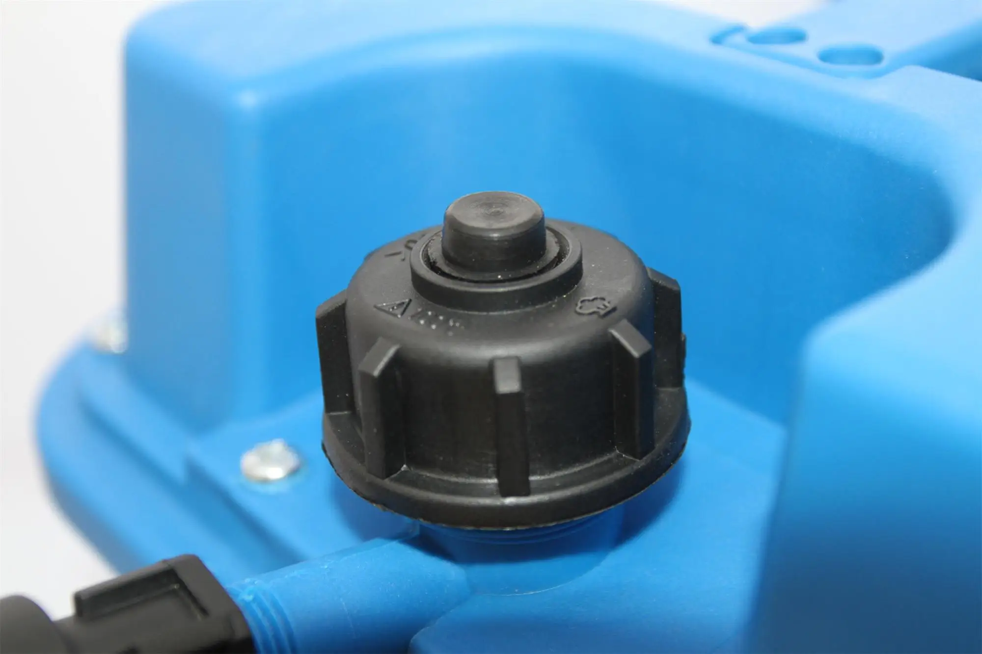 4.5L Electric Steam Wallpaper Remover Stripper for Removing Wallpaper