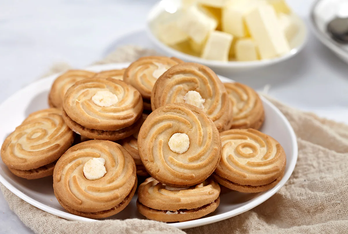 
80G/Pack Net Weight Cream Sandwich Biscuits In Cheese Flavor Manufacturers 