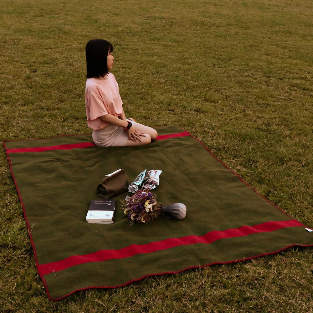 High quality outdoor warm fleece blanket for camping wool picnic cashmere blankets