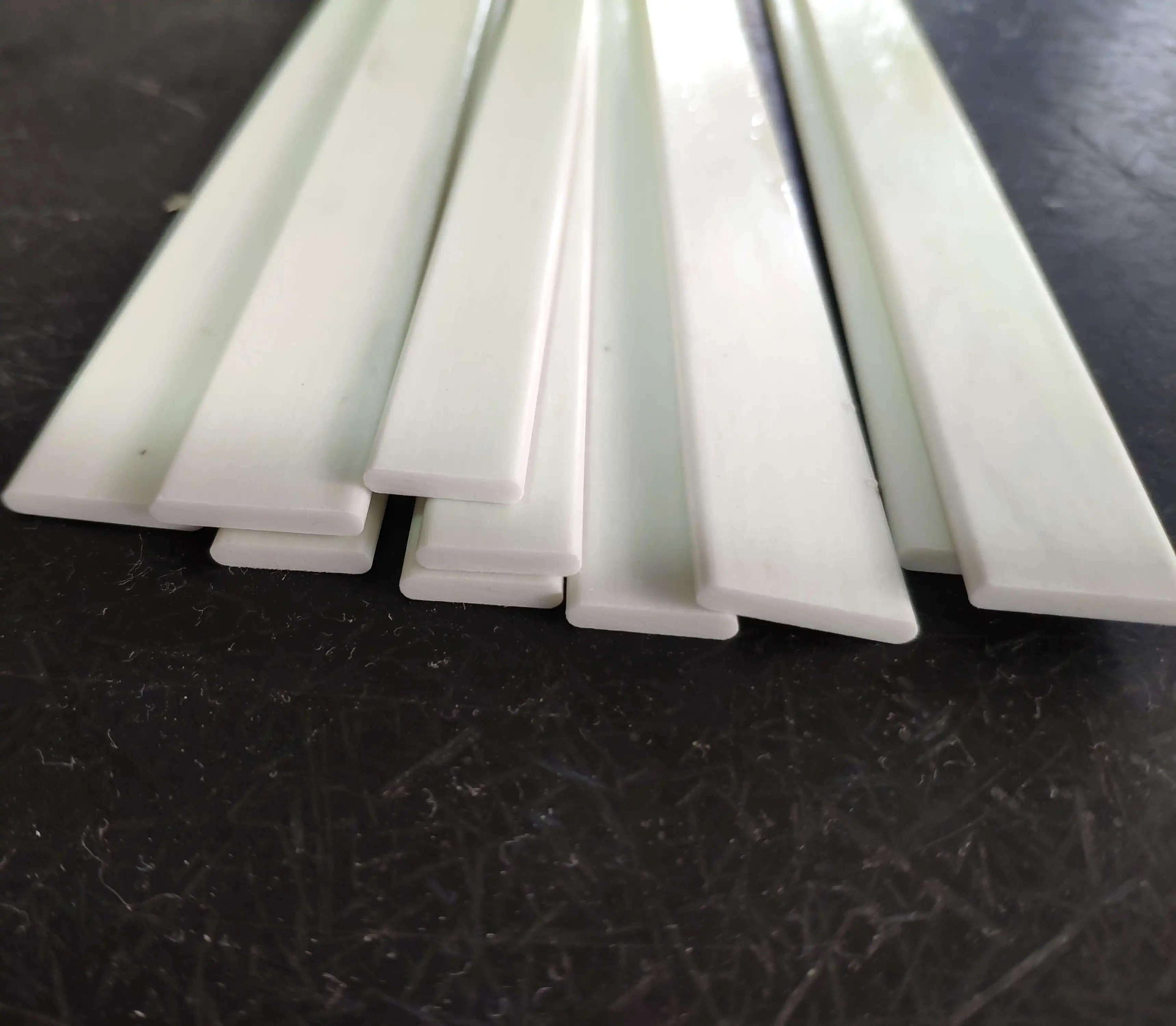 Donguan Sanchuag Custom High Strength FRP  Fiberglass Reinforced Plastic Flat Bar and Strips