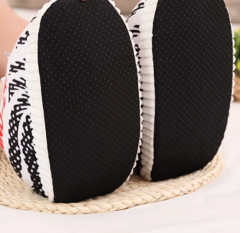 
2021 New Design Customized Winter Warm Home Indoor House Shoes Felt AJ Yezzy Plush Slipper 