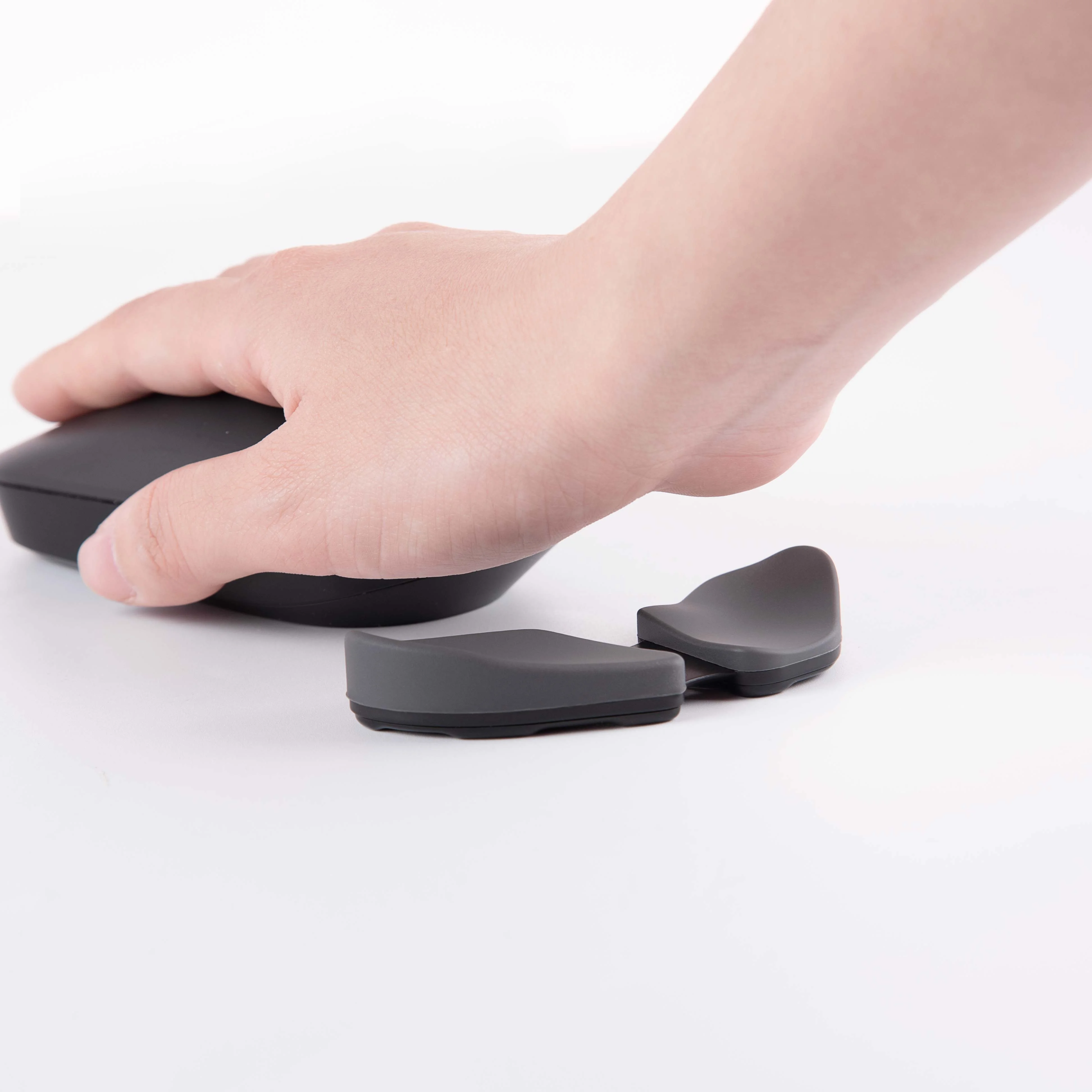 New Released Mouse Ergonomic Palm Pad Wrist Rest Typing Desk Mat from Deltahub Design Carpio 2.0 Wrist Rest Pad