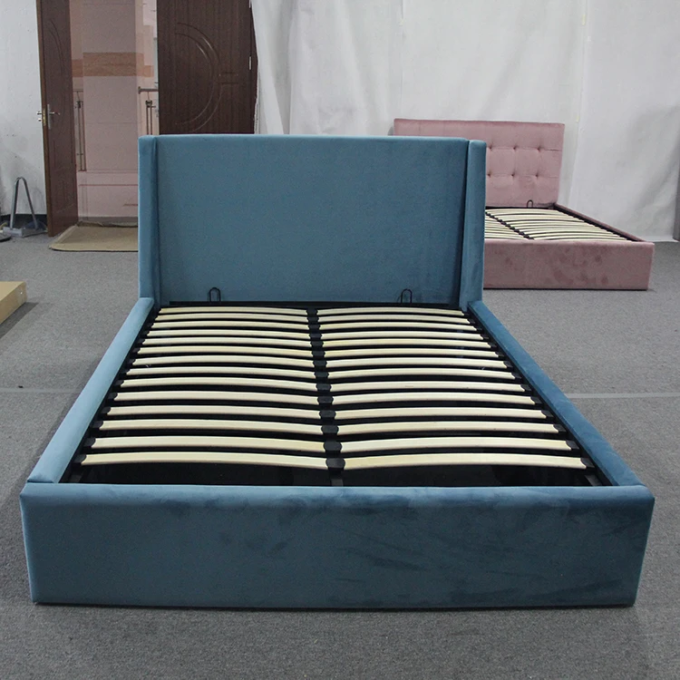 
uphostery storage bed 