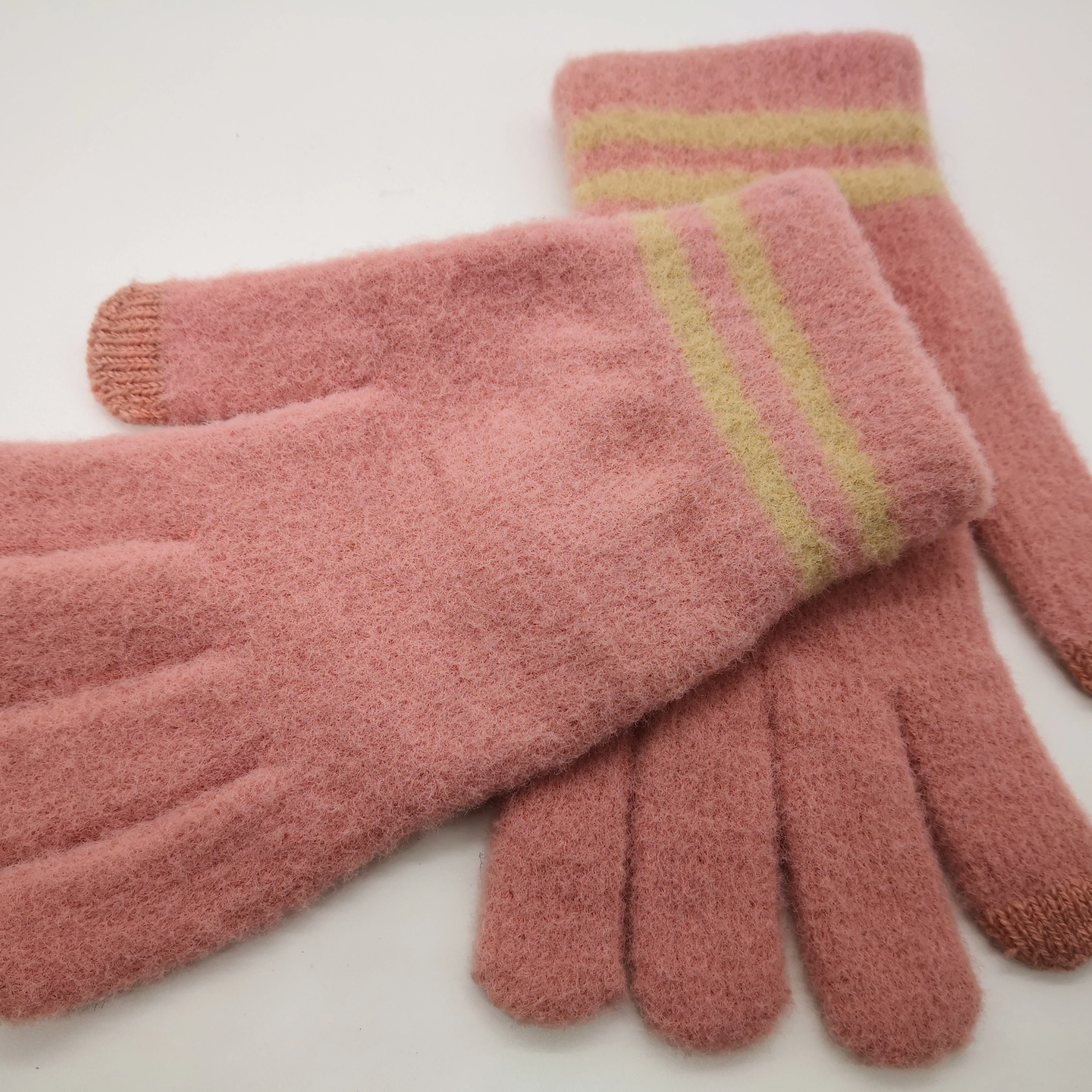 Hot Sell Winter Gloves Knitted Touch Screen Fine Workmanship Wholesale Direct Sales men knit winter gloves