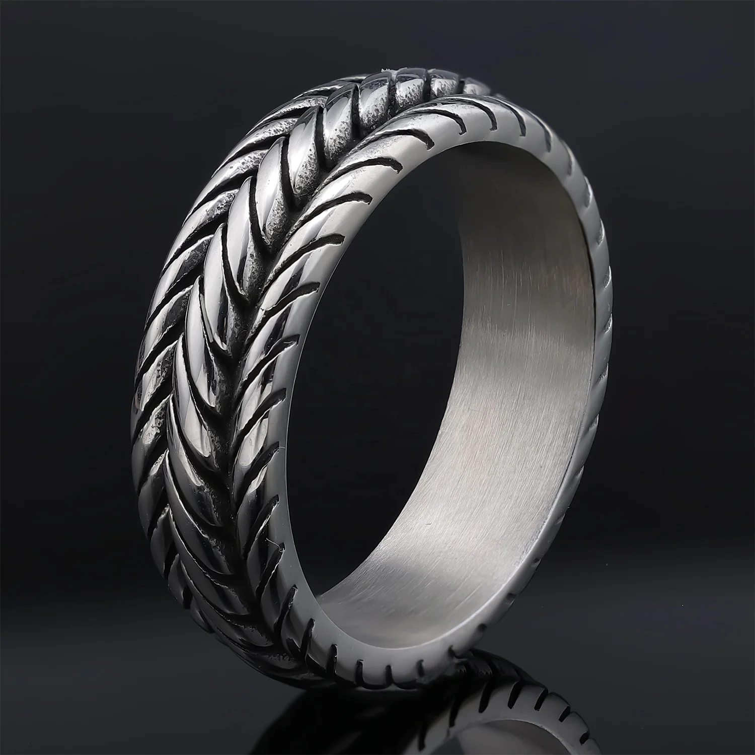 Hip Hop 8mm Width Stainless Steel Tire Tread Motorcycle Biker Groove Rings for Him Her Jewelry Gifts Size 7-13
