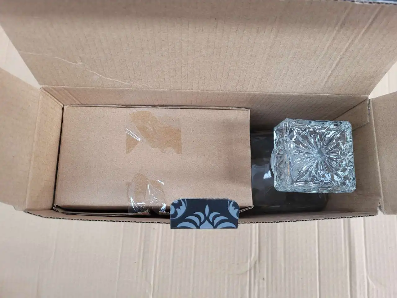 wholesale Custom 600ml 800ml 1L 1.5L customized Borosilicate Glass French Coffee Press with black brown Plunger And Filter