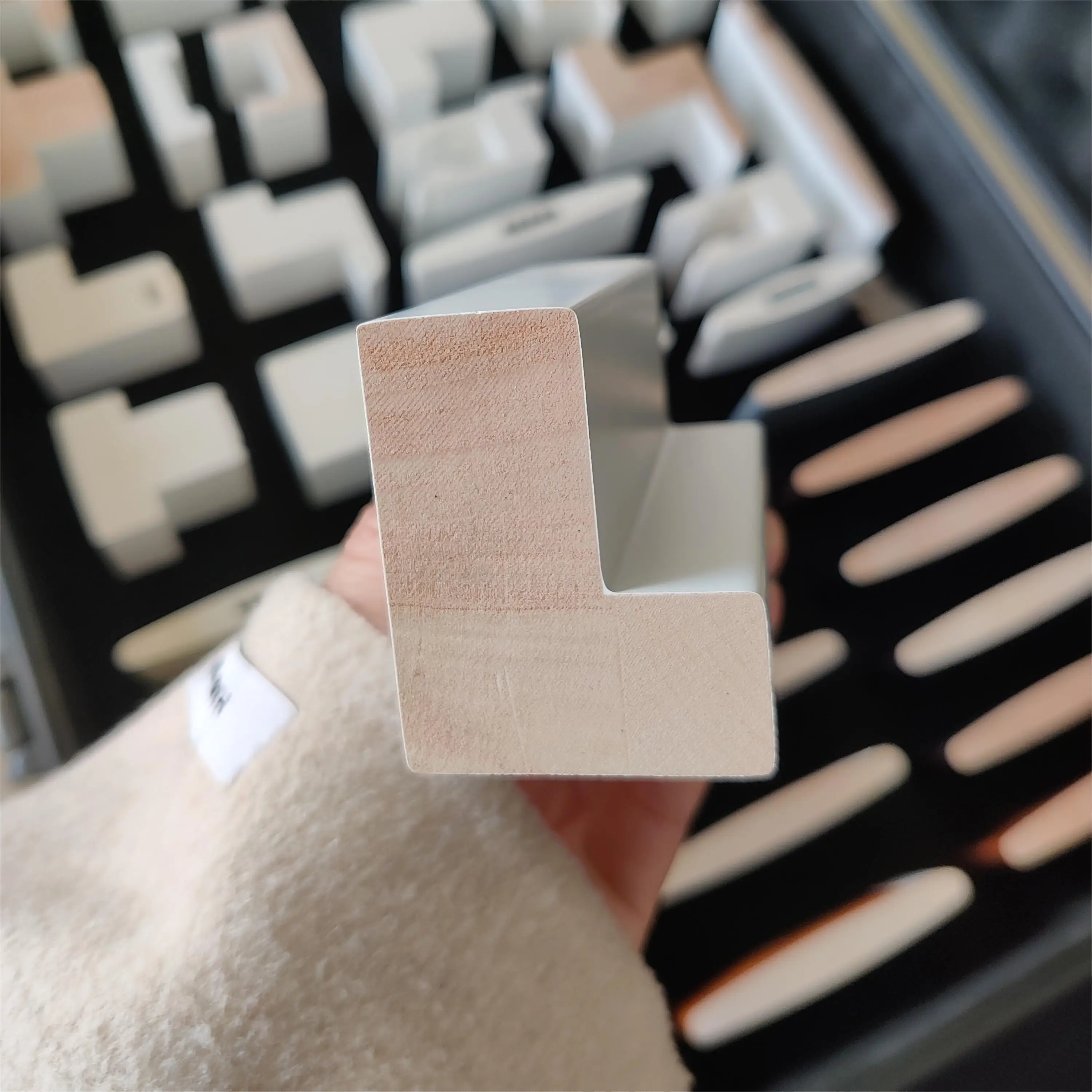 Excellent Sunlight Adjustable Window Louver Profiles Wooden/PVC mechanical plantation shutters components