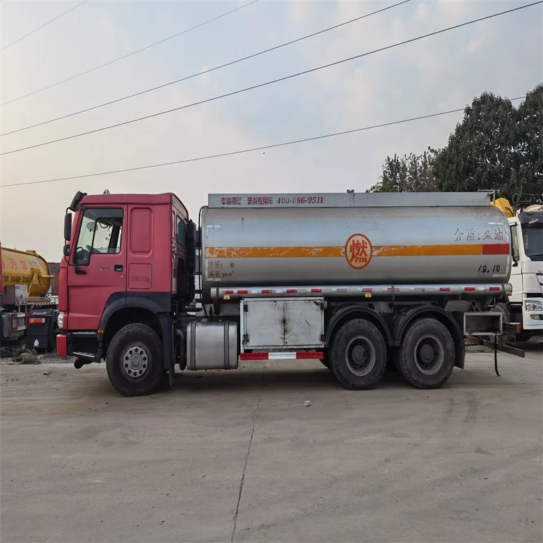 Fuel Tank Tanker Truck Used Sinotruk Howo 20000 Liters Diesel Oil Capacity