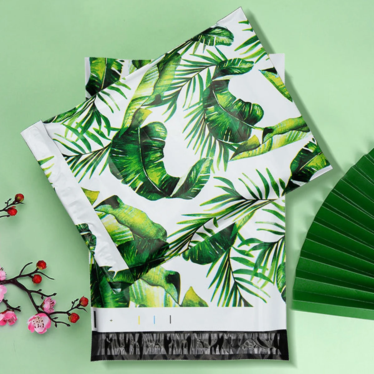 Mailing Bag Envelope Packaging Poly Custom Logo 10x13in Mailers Strong Self Adhesive Seal Postal Poly Shipping Bag Matte Glossy