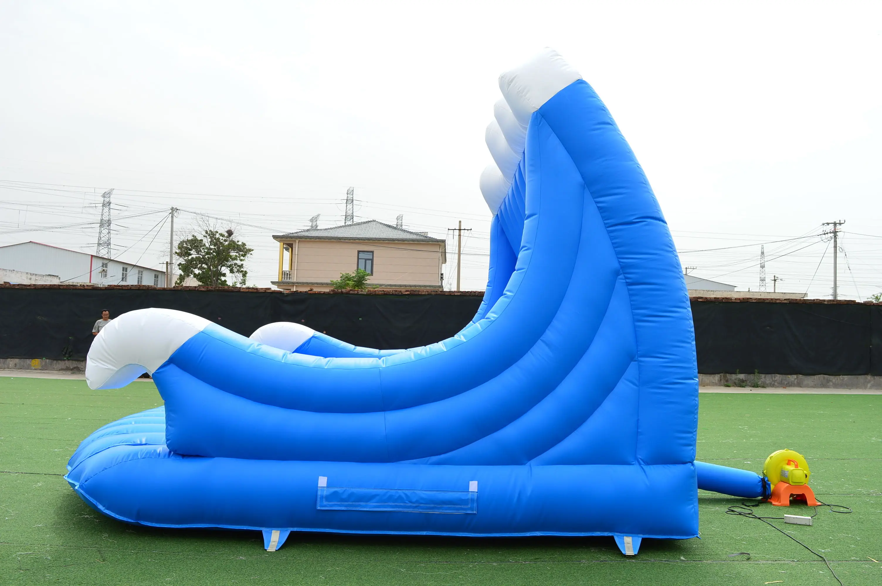Attractive Sport Game Electric Mechanical Inflatable Rodeo Snowboard Pvc Pad Inflatable Surf Mat Inflatable Surf Simulator