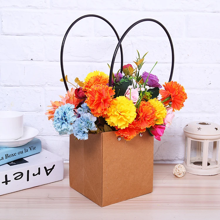 Kraft Paper Portable Flower Basket Box Waterproof Floriculture Flower Arrangement Kraft Paper Foldable Tote Bag For Wedding