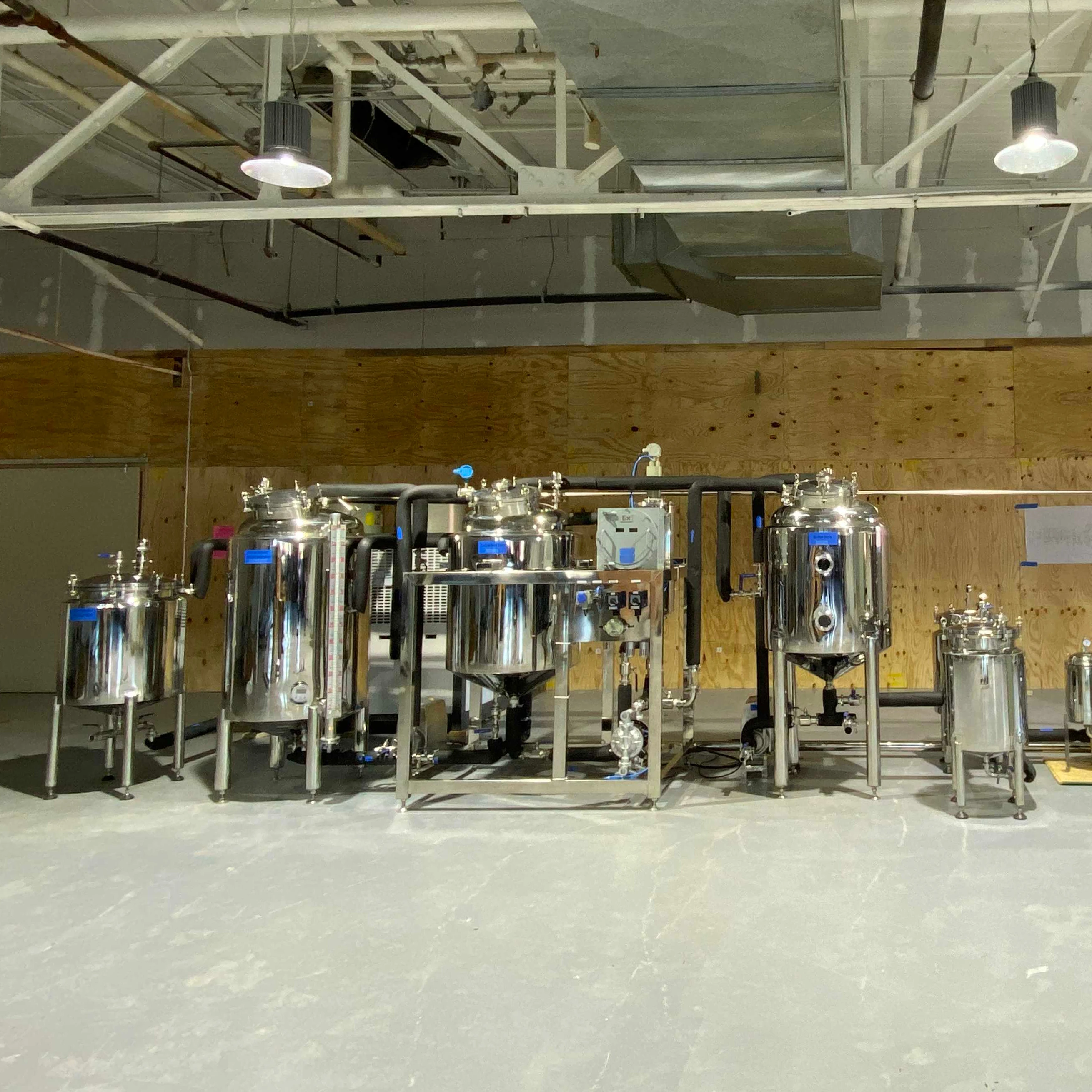 Factory direct sale CBD sesame oil extraction centrifuge ethanol low temperature cooling equipment factory sale Juyuan