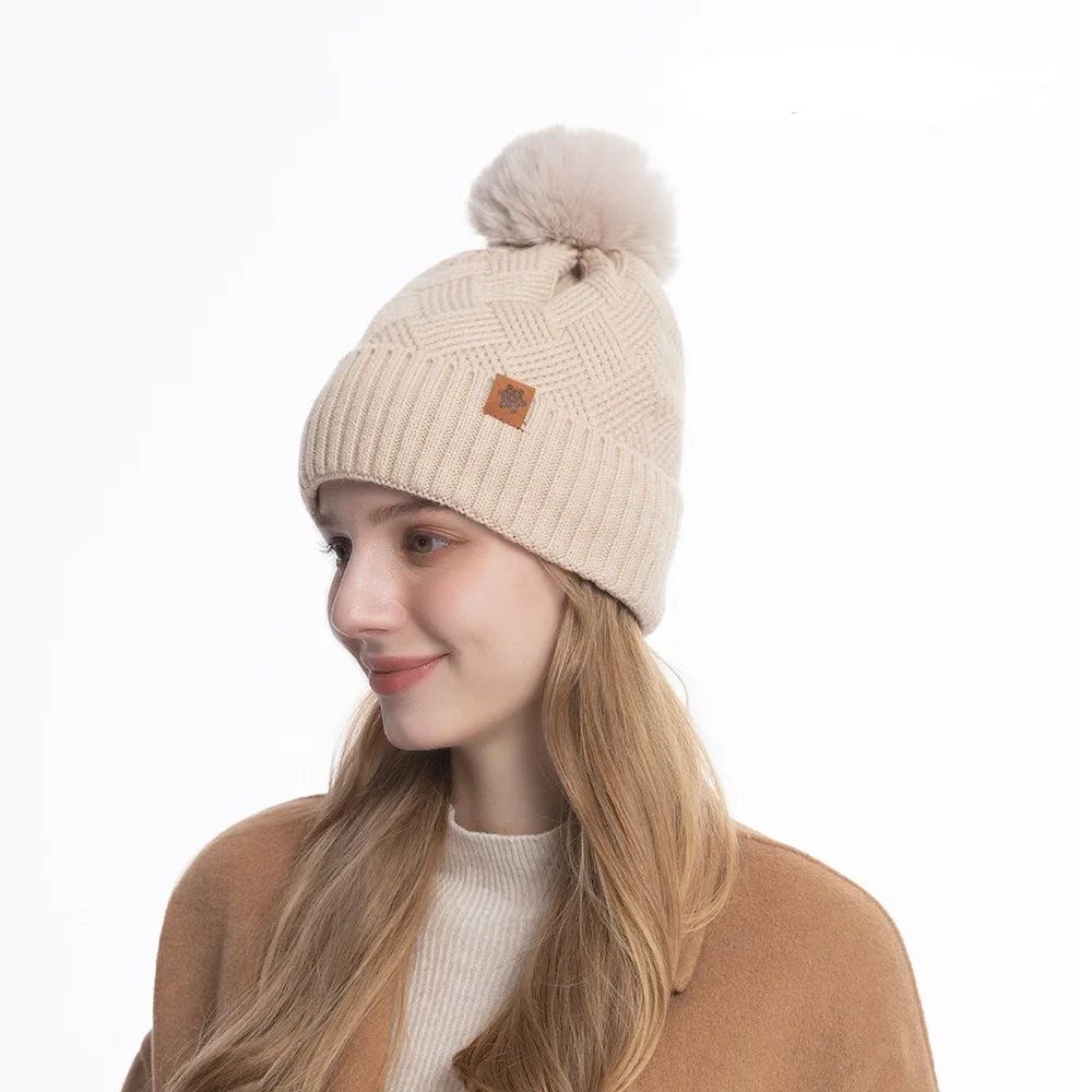 Ladies Jacquard Weave Winter Beanie Custom Logo Women Faux Fur Pom-Pom Knitted Cuffed Cap Solid Color Warm Heat Pro hat