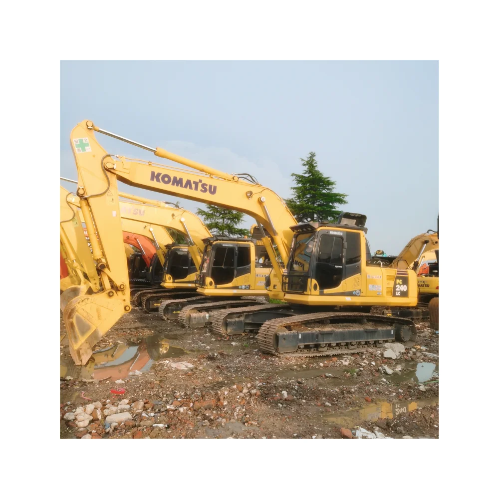 Japanese Original Second-Hand Komatsu PC240-8 Mini Excavator Earth Moving Machinery Core Engine Pump Similar PC270-7/300-7/350-7