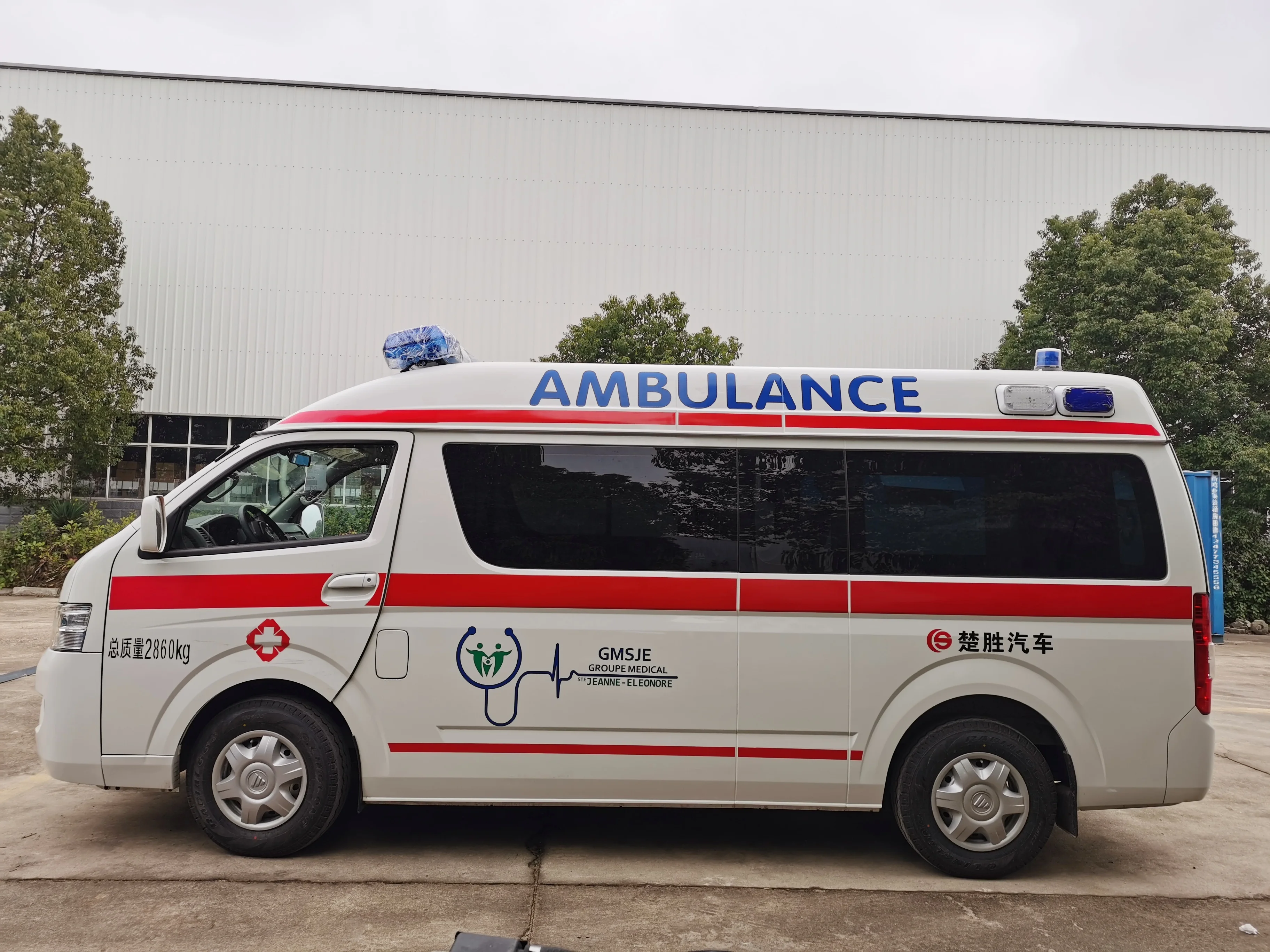 Hot selling Foton 4x2 Diesel ambulance car medical rescue transport type ambulance hospital ambulance vehicle