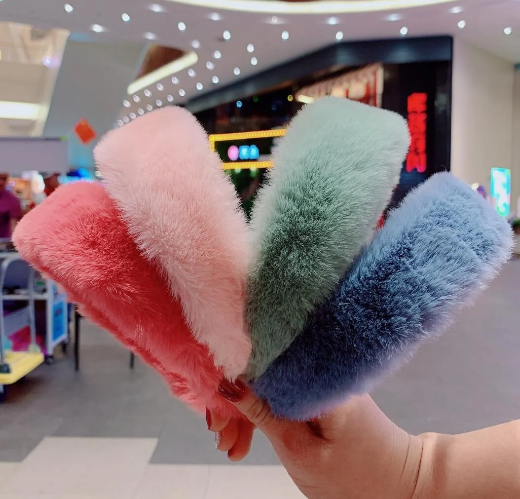 2023 Wholesale new autumn and winter sweet retro ladies temperament rabbit fur grass women plush headband
