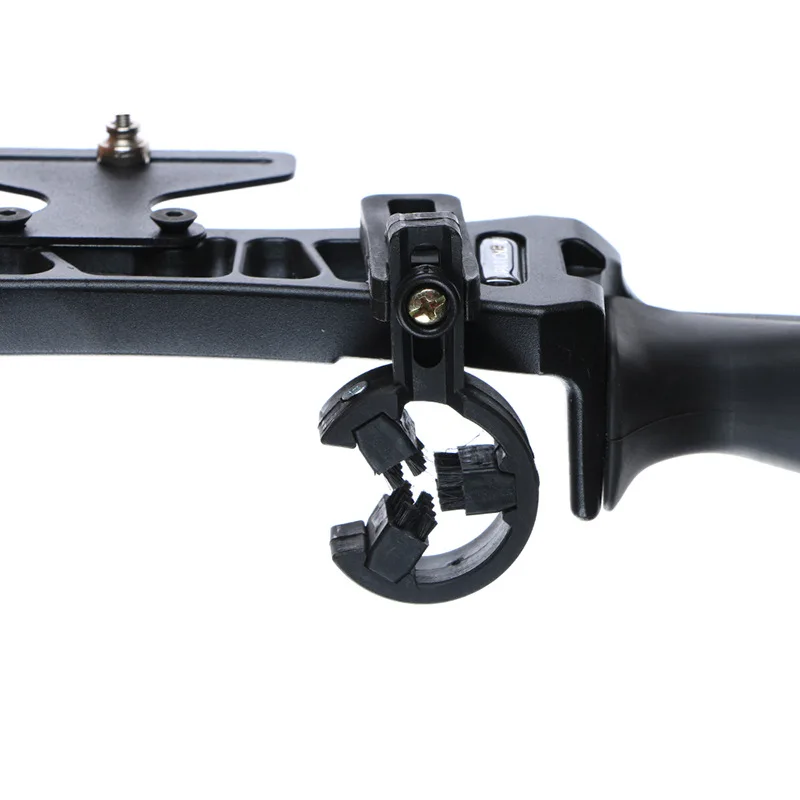 Outdoor Split Bow and Arrow Outdoor Sports Shooting Recurve Bow Suitable for Hunting and Training