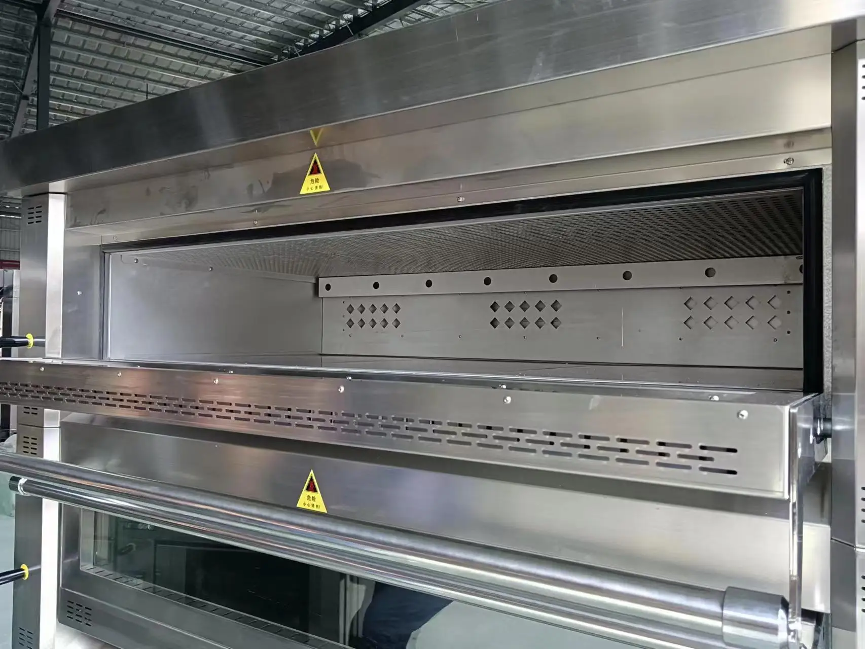 60 Гц 220 вольт газовая печь для пиццы 3 стол лоток пекарная с каменной пластиной
