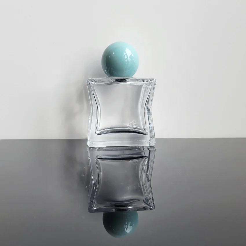 Factory Direct 50ml Square Perfume Glass Bottle with Ball shape Wooden Cap