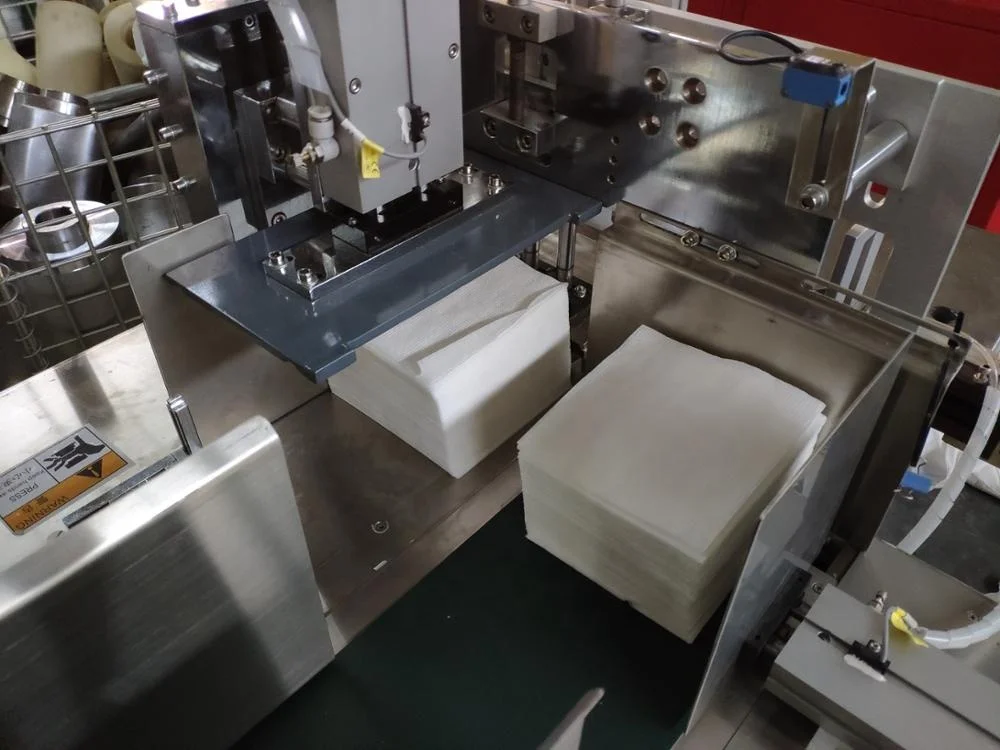 
Best Selling Semi Automatic Napkin Tissue Paper Packing Machine 