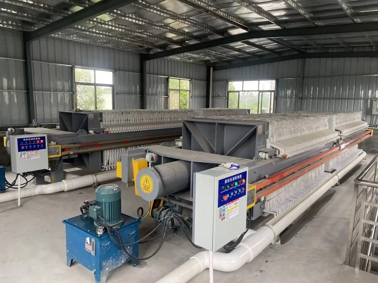 Round Chamber Automatic Pressure Holding Engineering Filter Press 800 Series for Metallurgy Wastewater