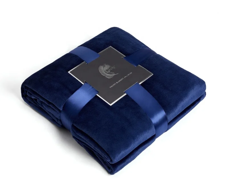 
Factory hot selling fashion warm blanket big size solid color flannel fleece throw blanket for winter 
