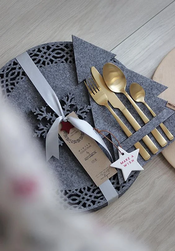 Eco-friendly material felt placemats with cutlery bag and coaster