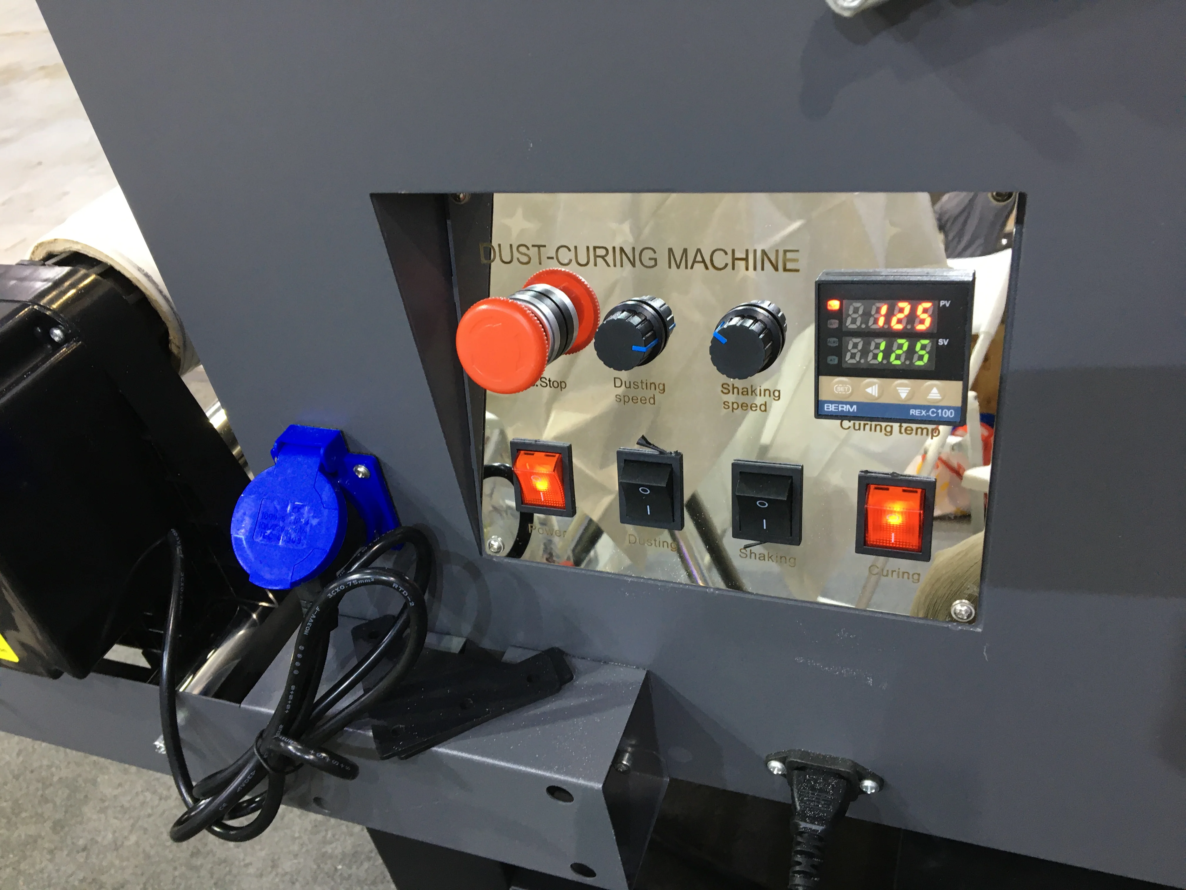 A2 42cm commercial dtf printer with dual i3200  print head pet transfer film printer  2 in 1 dtf T shirt cloth printing machine