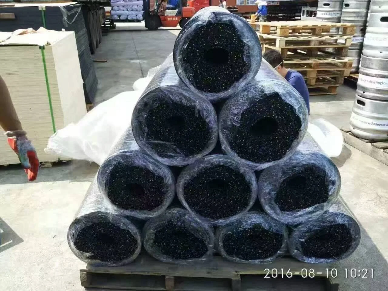 XZH 1m 1.25m rubber flooring in roll indoor rubber flooring rolls