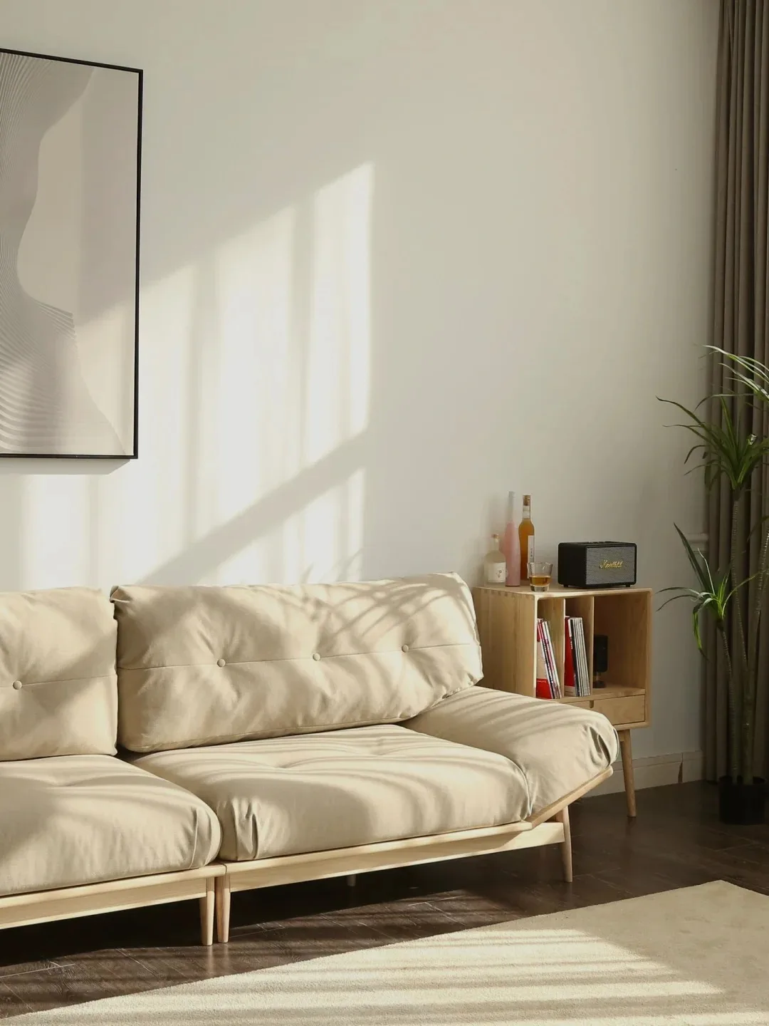 Solid Wood Elephant Ear Fabric Beancurd Block Ash Sofa Set for Hotel Small Japanese Apartment Hospital Inspired Log Living Room