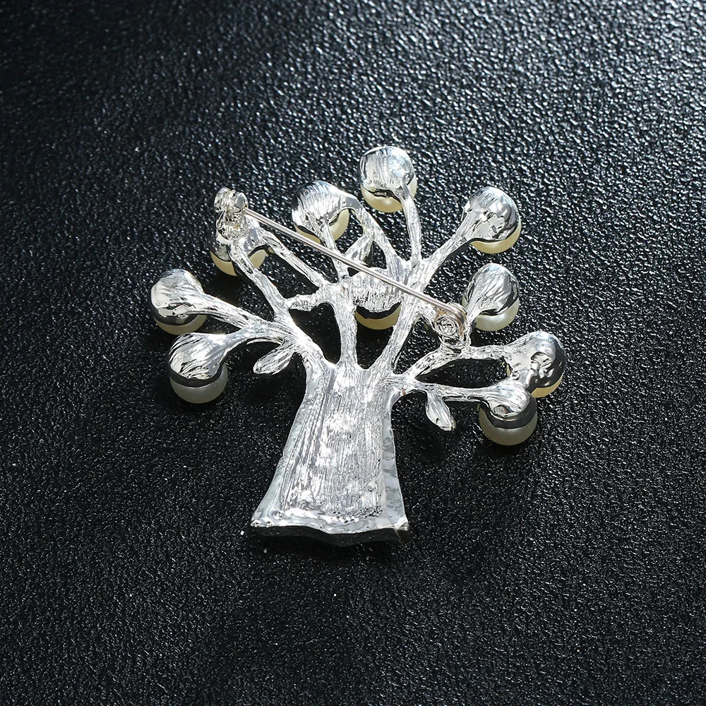 Wholesale  Exquisite Imitation Pearl life treen Brooch Pins for women