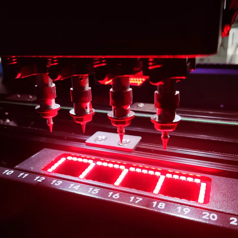 Fully Automatic 8 Head Pick and Place Machine DSQ800 LED Chip Mounter With 120 Feeder Position