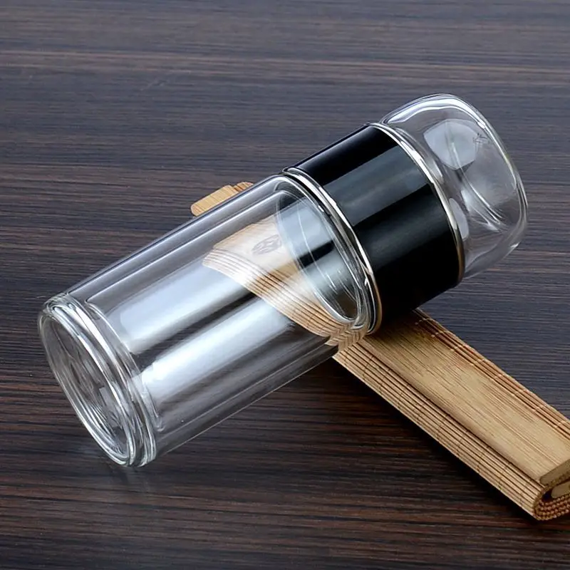 260ml Wholesale Glass Tea Water Separation Bottle with Tea Strainer Leak-Proof Glass Tea Tumbler with Wood Color For Office