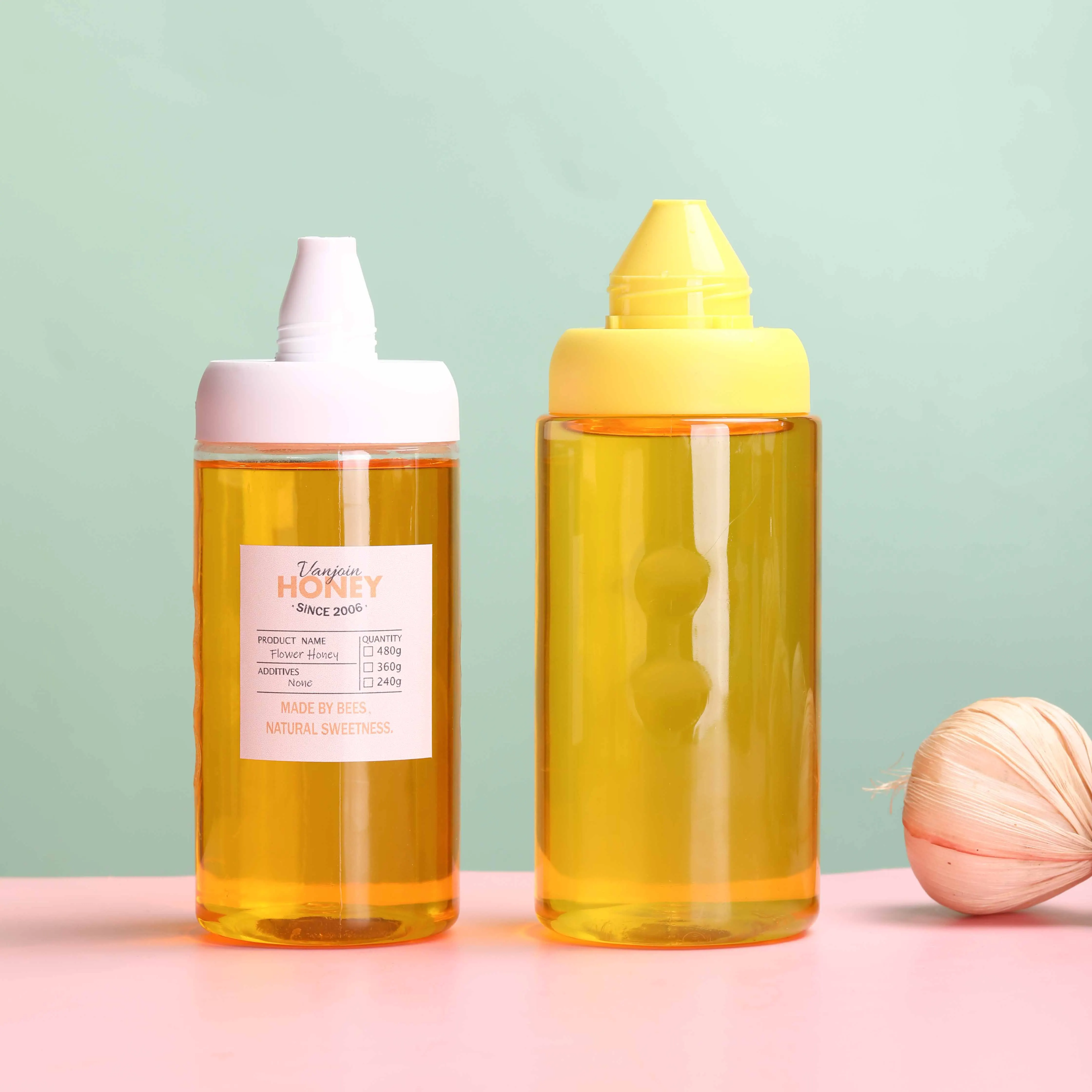 180ml 300ml food grade transparent honey jar PET plastic squeeze honey bottle with plastic caps