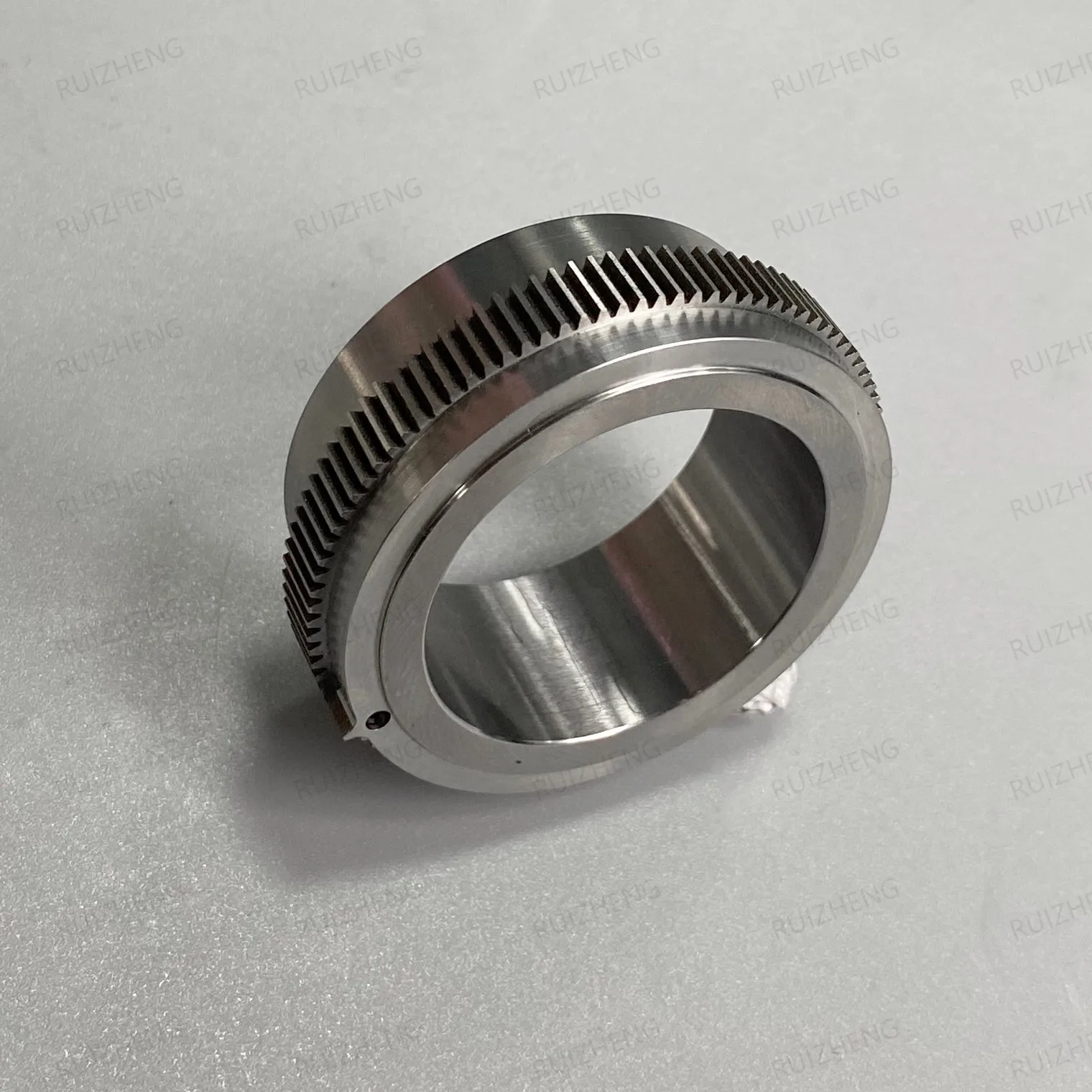 3/4/5 axis Rapid Prototype CNC Precision Metal Customized bearing housing Milling Turning Parts CNC Machining Services Gear Part
