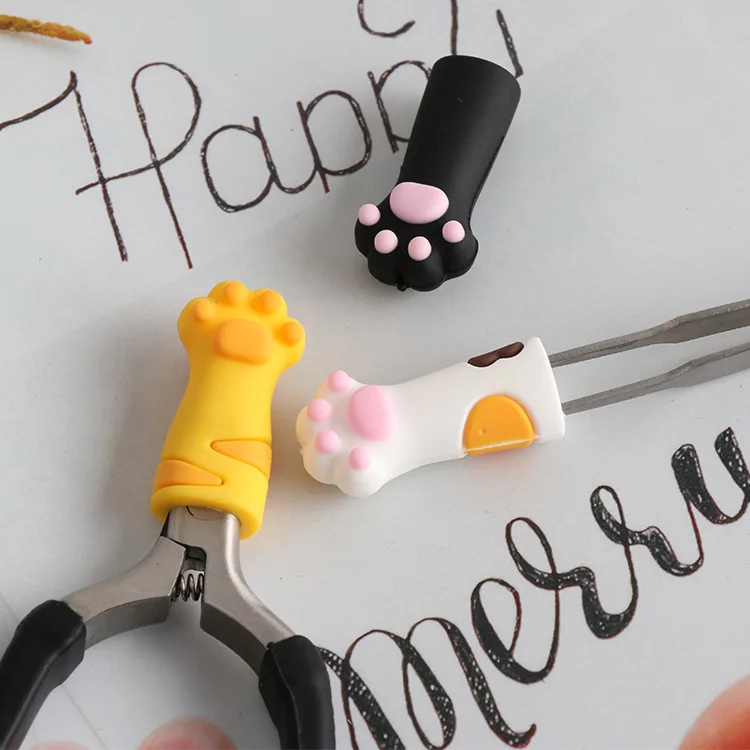 Dead Skin Tweezers Cap Nail Cuticle Scissors Nail Art Cat Claw Silicone Nipper Cover Protective Sleeve