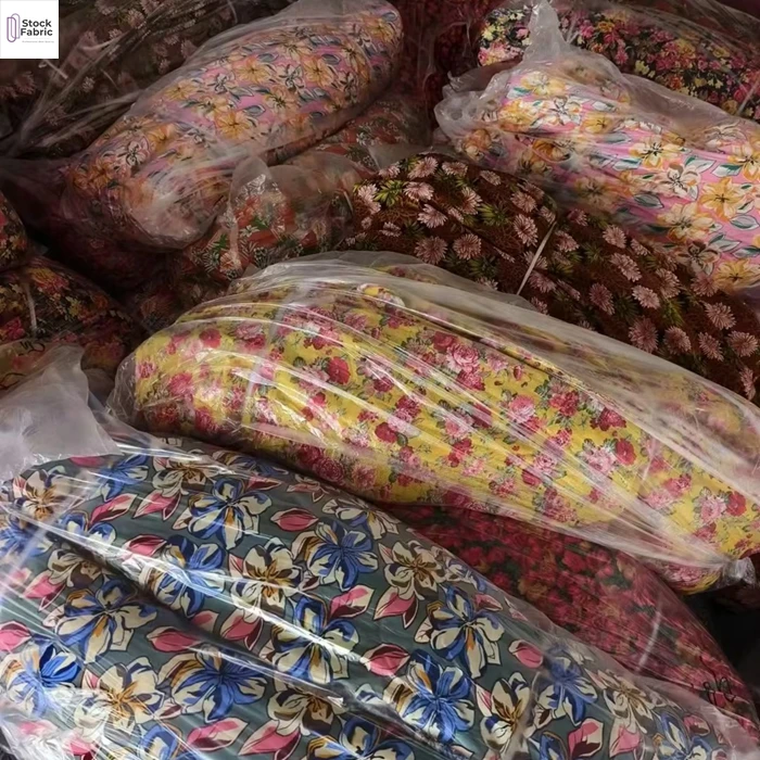 Hot selling good price kg price polyester fabric printed stretch stock lot 95% polyester 5% spandex print for dress