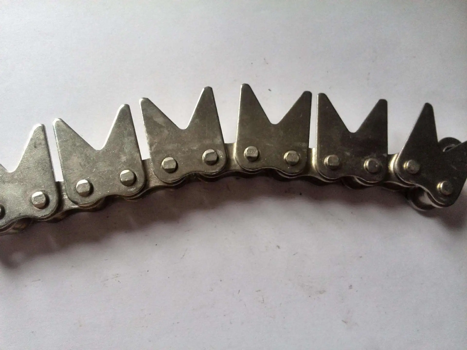 Spike Chain 40Mn steel industrial conveyor roller chain 08B-2 sharp top chain