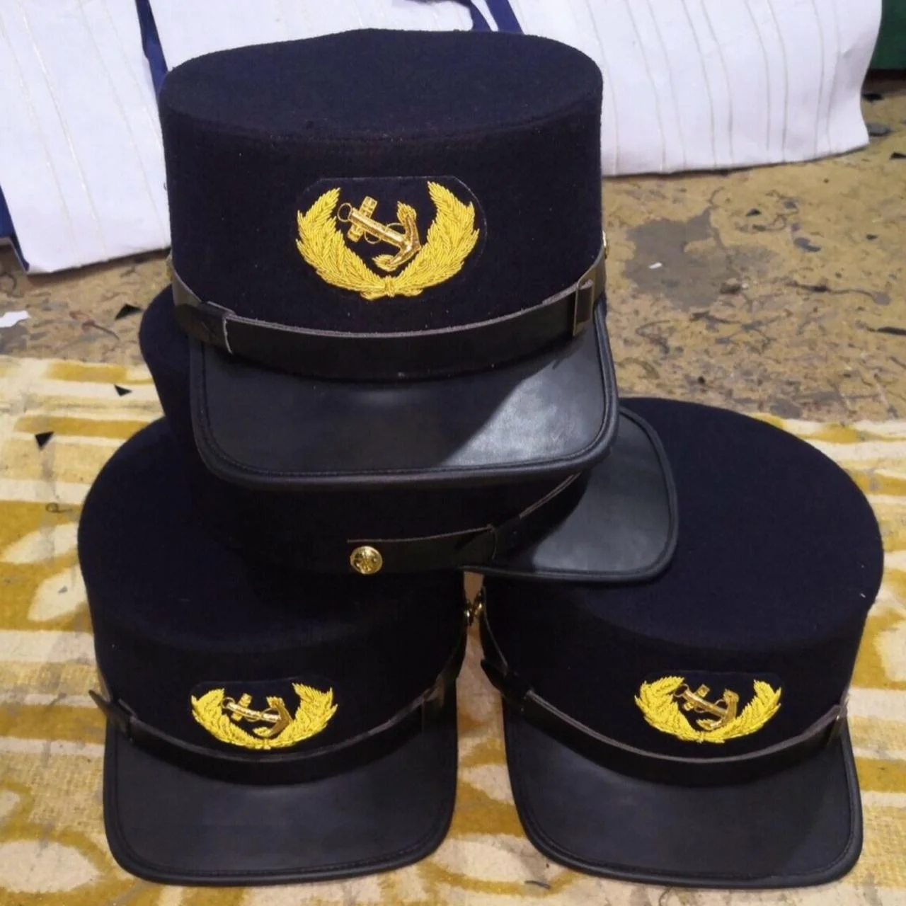 
Civil war us navy officer s visored cap bearing the rank insignia Badge Kepi Military Cap 