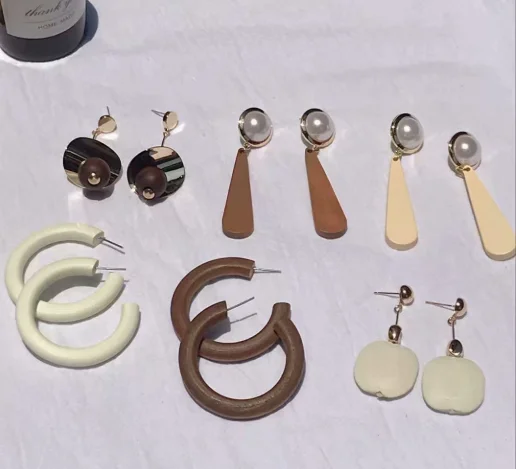 Yifan 2022 Wholesale Korea Handmade Women Jewelry African Wooden Weave Bamboo Hoop Earrings Bulk For Women Birthday Party Gift