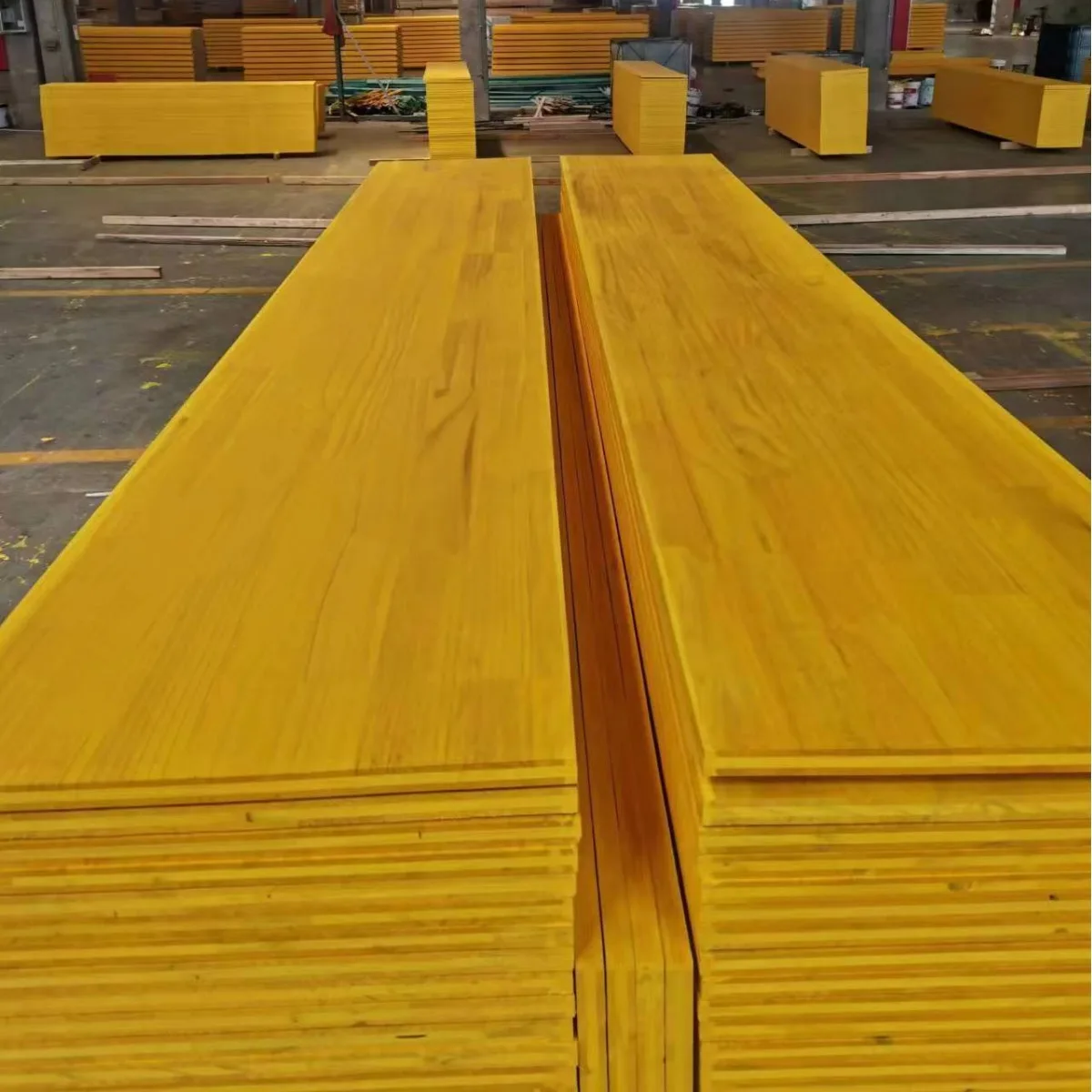 Yellow 3 ply shuttering panelboard 21/27mm spruce fir pine three ply shuttering Formwork panel