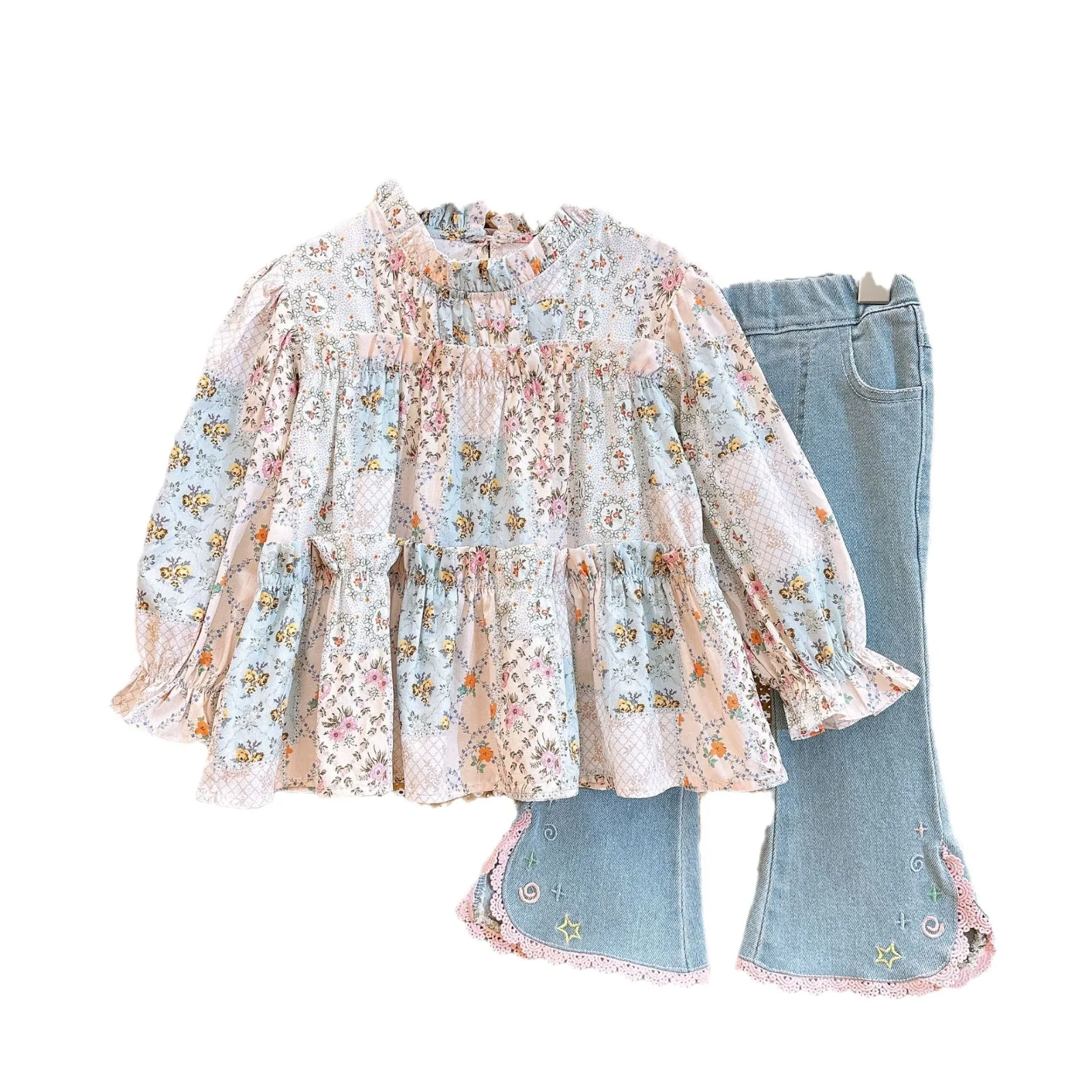 Spring and autumn new girl suits lovely broken flower doll upper garment top add lace jeans