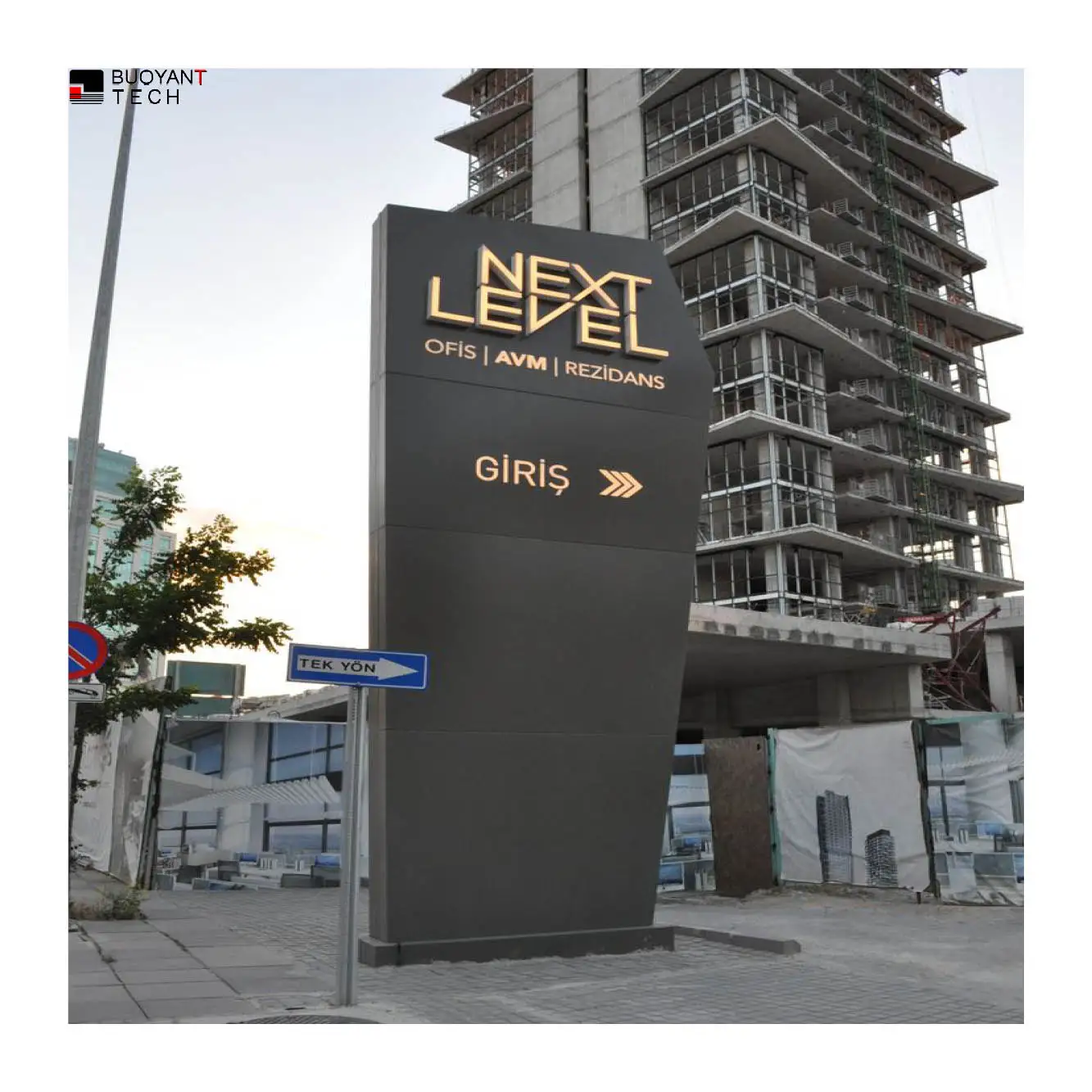 New Listing Outdoor 3D LED Pylon Advertising Sign round Aluminum Frame Illuminated LED Light Box Project Sign