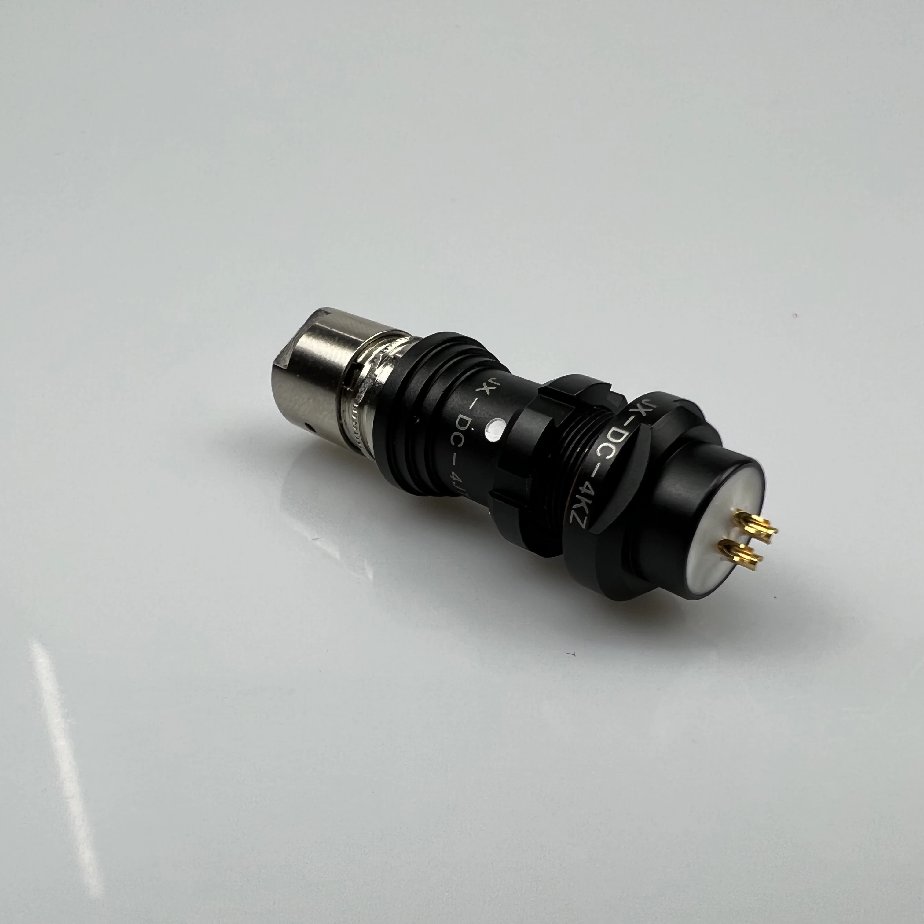 Bexkom  S1031 0F 1F AF  Plug with 1M standard TPU cable  IP68 Waterproof 360 degree  EMC shielding